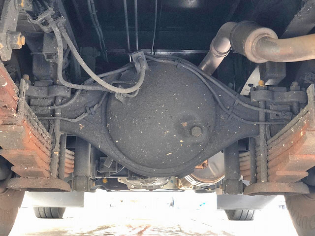 いすゞエルフパッカー車（塵芥車）小型（2t・3t）[写真22]