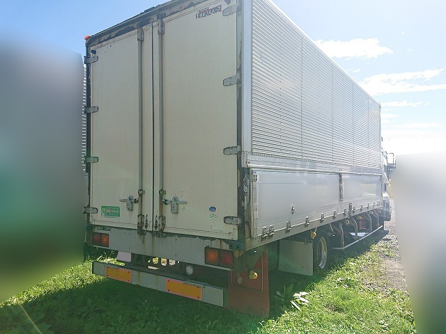 いすゞフォワードアルミウイング中型（4t）[写真03]