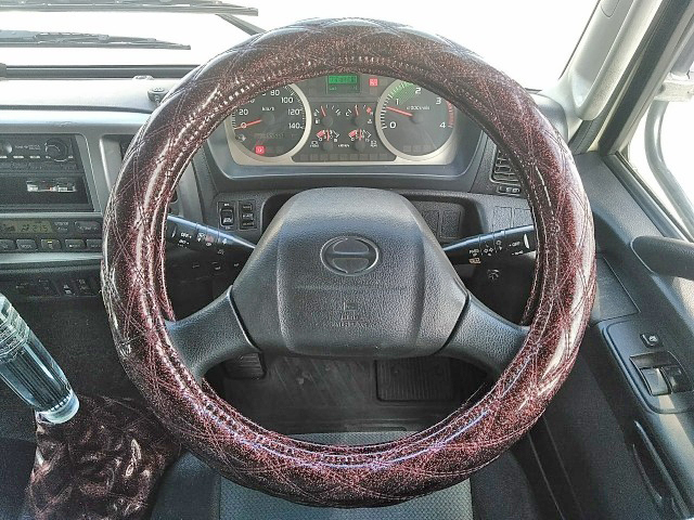 日野レンジャーアルミバン中型（4t）[写真35]