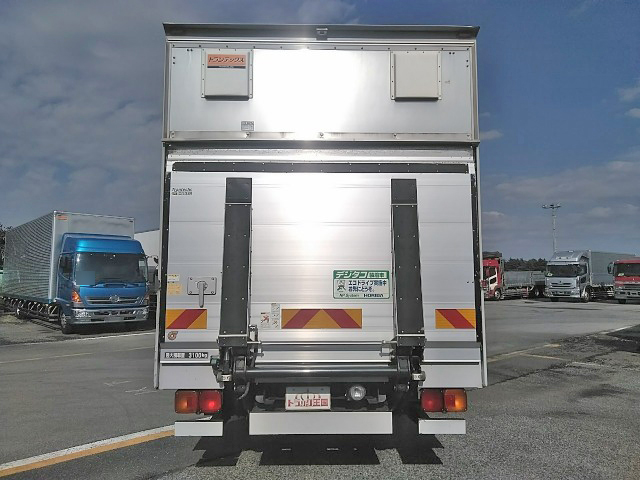 日野レンジャーアルミバン中型（4t）[写真08]