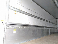 三菱ふそうスーパーグレートパネルウイング大型（10t）[写真13]