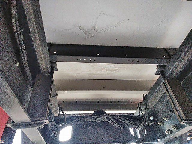 三菱ふそうスーパーグレートパネルウイング大型（10t）[写真21]