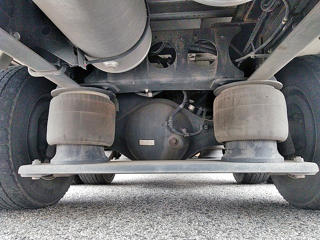 三菱ふそうスーパーグレートパネルウイング大型（10t）[写真29]