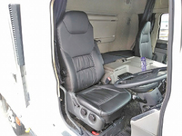 三菱ふそうスーパーグレートパネルウイング大型（10t）[写真32]