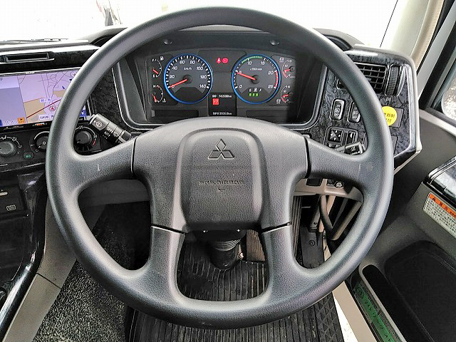 三菱ふそうスーパーグレートパネルウイング大型（10t）[写真35]