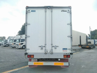 いすゞフォワードアルミウイング中型（4t）[写真10]