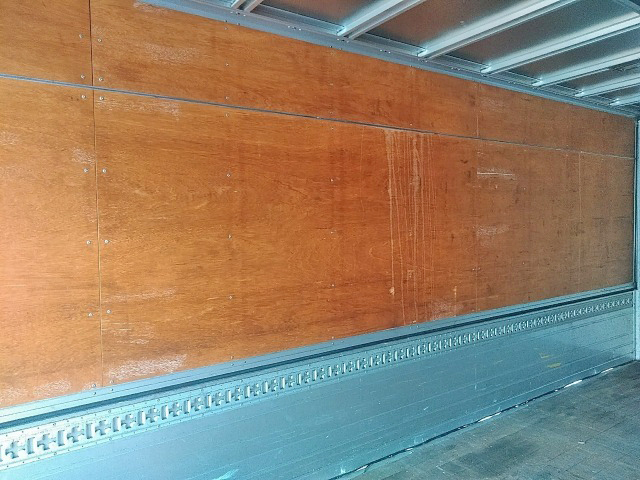 いすゞフォワードアルミウイング中型（4t）[写真14]