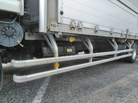 いすゞフォワードアルミウイング中型（4t）[写真19]