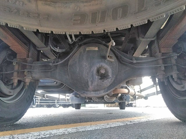 いすゞフォワードアルミウイング中型（4t）[写真21]