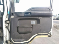 いすゞフォワードアルミウイング中型（4t）[写真27]