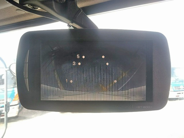 いすゞフォワードアルミウイング中型（4t）[写真32]