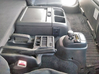 いすゞフォワードアルミウイング中型（4t）[写真37]