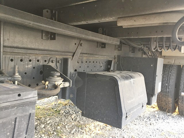 マツダタイタンアルミウイング小型（2t・3t）[写真14]