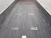 三菱ふそうスーパーグレート平ボディ大型（10t）[写真12]