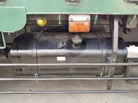 三菱ふそうスーパーグレート平ボディ大型（10t）[写真17]