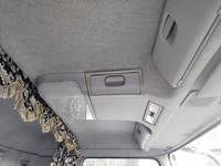 三菱ふそうスーパーグレート平ボディ大型（10t）[写真32]