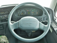 三菱ふそうスーパーグレート平ボディ大型（10t）[写真34]