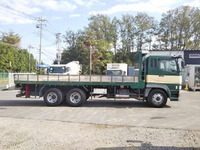 三菱ふそうスーパーグレート平ボディ大型（10t）[写真07]