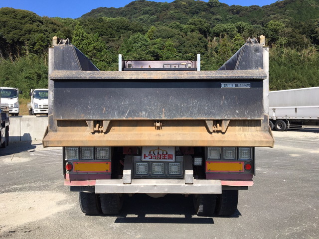 UDトラックスビッグサムダンプ大型（10t）[写真11]
