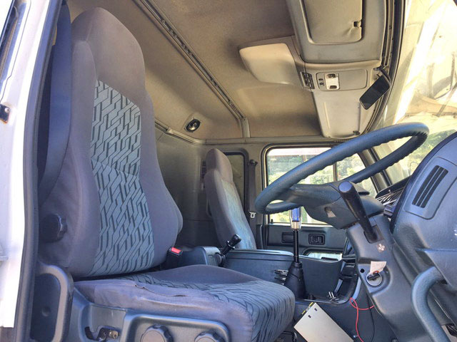 UDトラックスビッグサムダンプ大型（10t）[写真31]