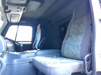 UDトラックスビッグサムダンプ大型（10t）[写真32]