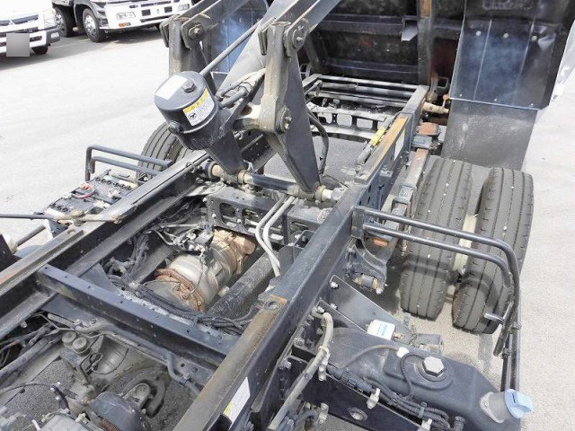 三菱ふそうファイター深ダンプ（土砂禁ダンプ）中型（4t）[写真11]