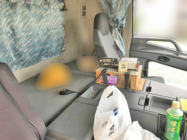 三菱ふそうスーパーグレートダンプ大型（10t）[写真25]