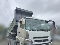 三菱ふそうスーパーグレートダンプ大型（10t）[写真09]