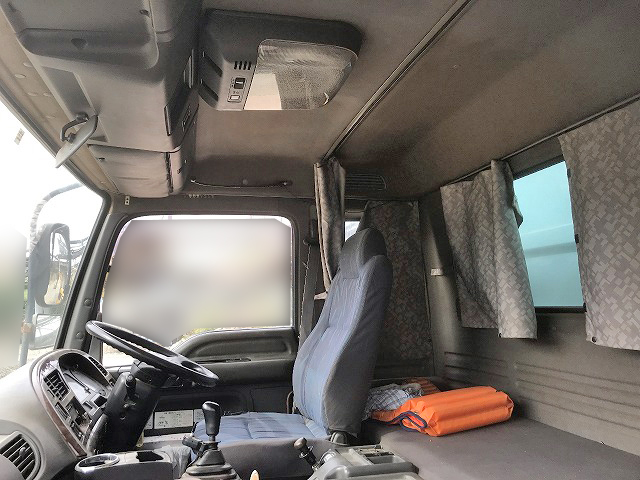 いすゞフォワードダンプ増トン（6t・8t）[写真26]