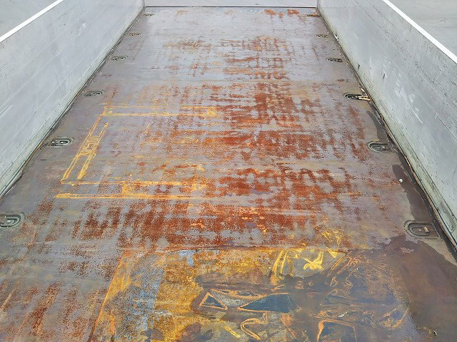 いすゞフォワードアルミブロック中型（4t）[写真14]