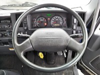 いすゞフォワードアルミブロック中型（4t）[写真36]