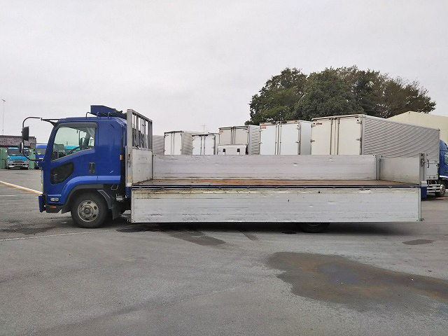 いすゞフォワードアルミブロック中型（4t）[写真06]