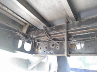 三菱ふそうファイターアルミバン中型（4t）[写真21]