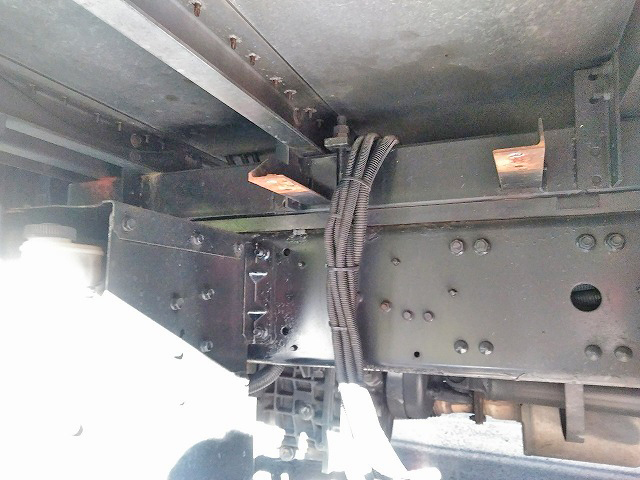 三菱ふそうファイターアルミバン中型（4t）[写真23]