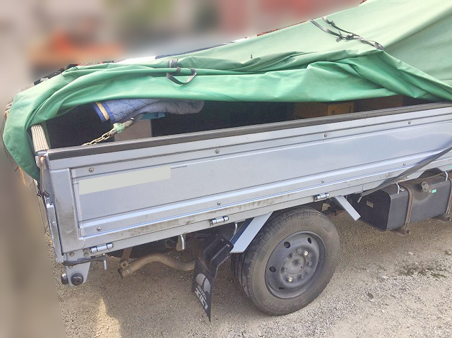 いすゞエルフ平ボディ小型（2t・3t）[写真03]