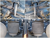 いすゞギガトレーラーヘッド（トラクターヘッド）大型（10t）[写真20]