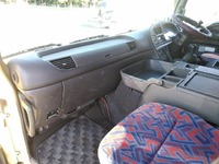 いすゞギガトレーラーヘッド（トラクターヘッド）大型（10t）[写真31]