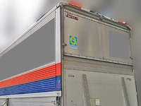 三菱ふそうファイターアルミウイング中型（4t）[写真03]