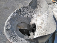 UDトラックスコンドルミキサー車（コンクリートミキサー）増トン（6t・8t）[写真10]