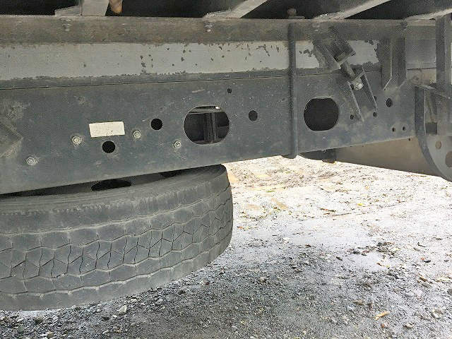 三菱ふそうファイターヒアブクレーン増トン（6t・8t）[写真20]