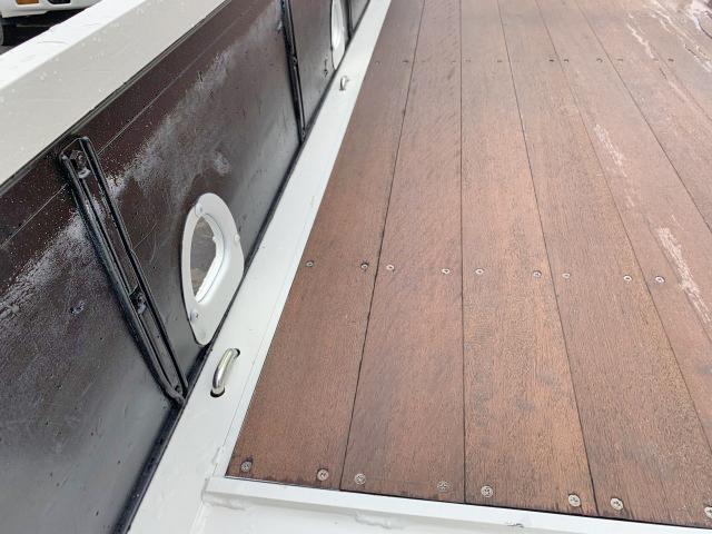 いすゞフォワードセルフクレーン4段中型（4t）[写真11]