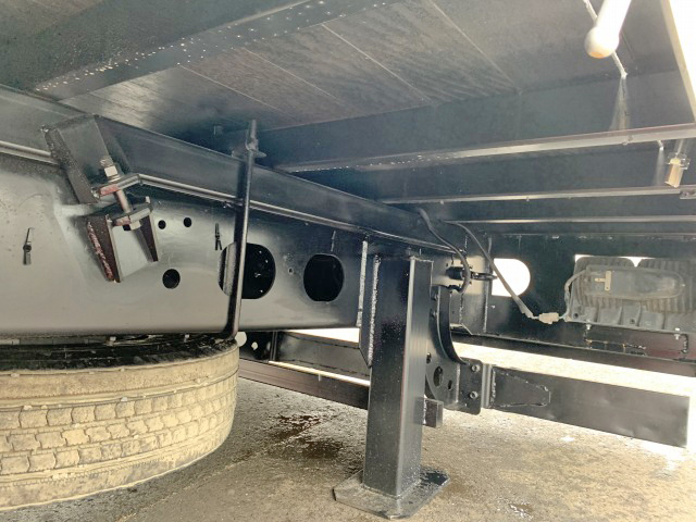 いすゞフォワードセルフクレーン4段中型（4t）[写真24]