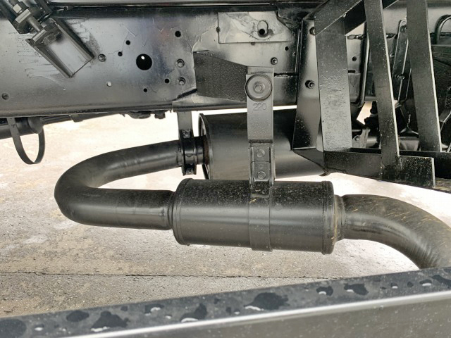 いすゞフォワードセルフクレーン4段中型（4t）[写真25]