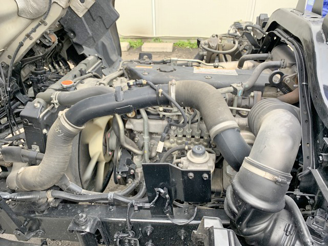 いすゞフォワードセルフクレーン4段中型（4t）[写真28]