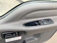 いすゞフォワードセルフクレーン4段中型（4t）[写真31]