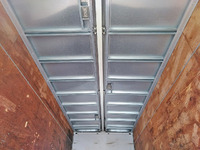 いすゞフォワードアルミウイング中型（4t）[写真14]