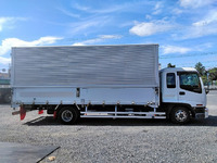 いすゞフォワードアルミウイング中型（4t）[写真06]