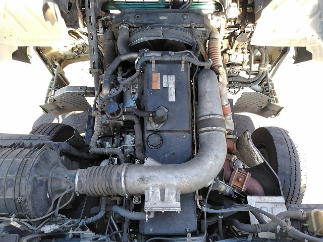 UDトラックスクオンユニック5段大型（10t）[写真26]