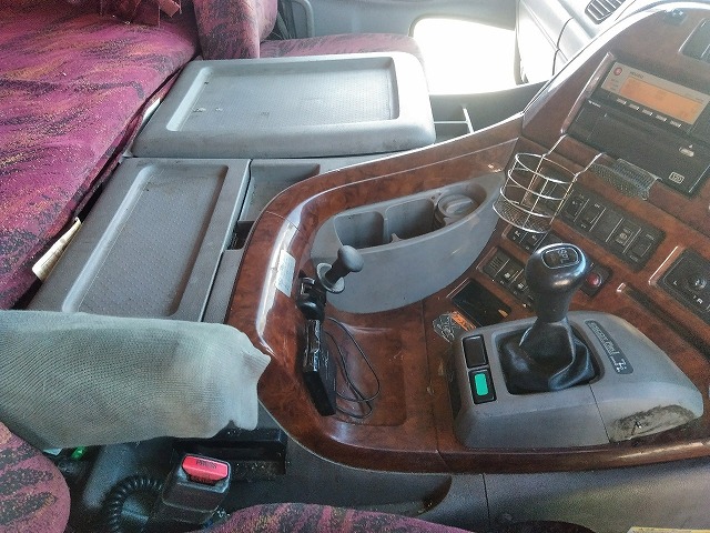 UDトラックスクオンユニック5段大型（10t）[写真34]