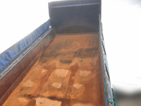 いすゞギガダンプ大型（10t）[写真08]